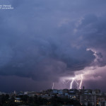 Fulmini serali sul golfo di Genova, martedì 19 novembre 2013